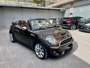 Mini Cooper cabrio Sd 2.0 full 2011 acc permute