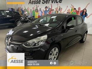 RENAULT Clio TCe 12V 75 CV 5 porte Moschino Life