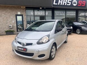 Toyota Aygo 1.0 12V VVT-i 5 porte Sol