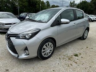 Toyota Yaris 1.0 Benzina 70Cv Neopatentati Soli 22