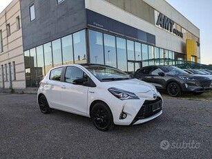 TOYOTA Yaris 1.5 Hybrid 5 porte Black Line