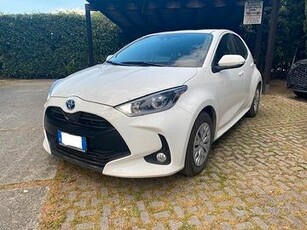 Toyota Yaris 1.5 Hybrid 5 porte Style...4800 km!!!