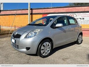 TOYOTA YARIS SOL 1.0 69CV PER NEOPATENTATI