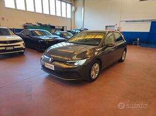 Volkswagen Golf 1.0 eTSI EVO DSG Life