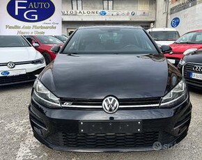 Volkswagen Golf 1.6 TDI 115 CV 5p. R LINE BlueMoti