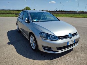 Volkswagen Golf 1.6 TDI 5p. 4MOTION Highline BlueM