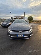 Volkswagen Golf 2.0 TDI 5p. 4MOTION Highline BlueM