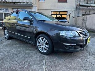 VOLKSWAGEN Passat 2.0 16V TDI Var. Comfortline