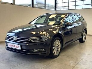 VOLKSWAGEN Passat Variant 2.0 TDI DSG *UNICO PRO