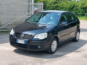 VOLKSWAGEN Polo 1.4/69CV TDI 5p. Comfortline