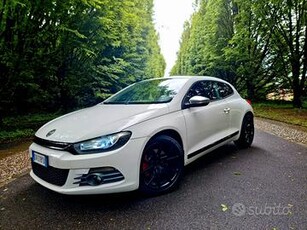 Volkswagen Scirocco 1.4 TSI 160CV