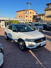 VOLKSWAGEN T-Roc 1.5 TSI BlueMotion ROTTAMAZIONE