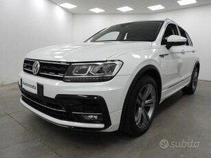 VOLKSWAGEN Tiguan 2.0 TDI SCR DSG Advanced BlueM