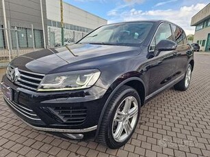 VOLKSWAGEN - Touareg 3.0 TDI 262 CV FULL KM