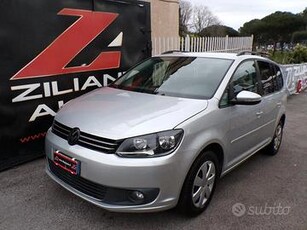 Volkswagen Touran 1.6 TDI DSG Comfortline