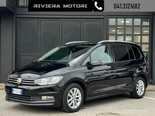 VOLKSWAGEN Touran 1.6 TDI DSG Executive BlueMoti