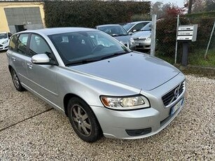 Volvo V50 D2 POLAR