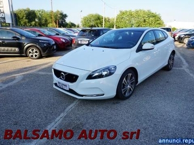 Volvo V40 D2 Momentum San Michele Salentino