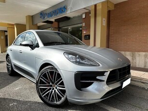 2020 PORSCHE Macan