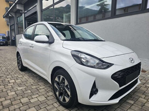 2024 HYUNDAI i10