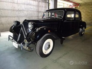 CITROEN Traction Avant 11 B da esposizione