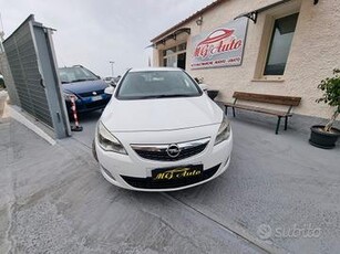 Opel Astra 1.7 CDTI 110CV 5 porte Cosmo