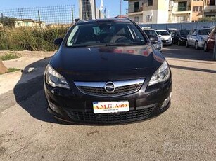 Opel Astra 1.7 CDTI 110CV Sports Tourer Cosmo