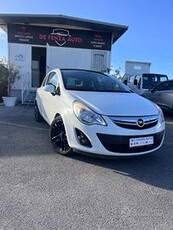 Opel Corsa 1.2 85CV 3 porte GPL AUTOMATICA