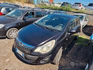 Opel Corsa 1.2 benzina euro 5 porte GPL 2012