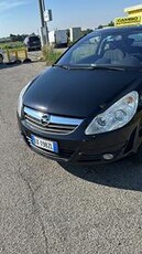 Opel Corsa 1.2 NEOPATENTATI CAMBIO AUTOMATICO