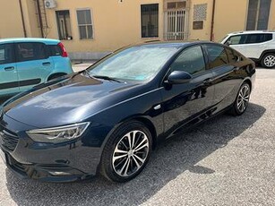 Opel Insignia 2021 136 cv Exclusive