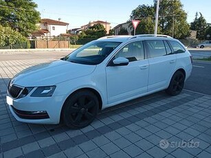 Permuto con Volkswagen Passat