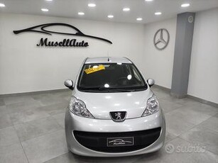 Peugeot 107 1.0 Benzina / G.P. L