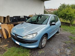 Peugeot 206 - 2001