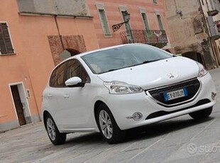 Peugeot 208 1.4 HDi 68 CV 5 porte 39.000km CERTIFI