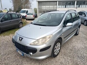 Peugeot 307 1.6 16V HDi 90CV Station XS