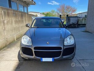 PORSCHE Cayenne 1ªs. Turbo