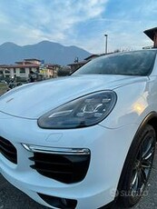 Porsche cayenne 3.0 GTS
