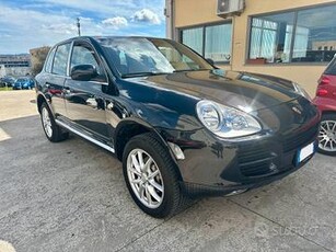 Porsche Cayenne 3.2 V6 cat (GPL)