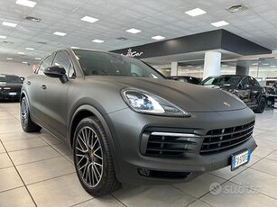 Porsche Cayenne Coupé 3.0 V6 NERO OPACO