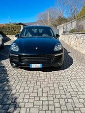 Porsche Cayenne diesel platinum edition