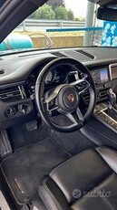 PORSCHE Macan - 2021