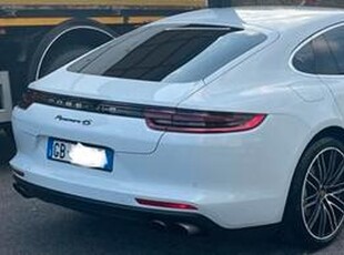 Porsche panamera 4S