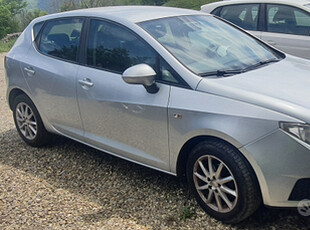 Seat Ibiza 1.6 tdi 90cv 5 porte 2011