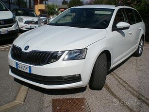 Skoda Octavia 1.6 TDI SCR 115 CV DSG Wagon Executi