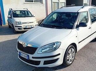 Skoda roomster 1.6 tdi-full-2012