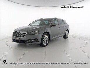 Skoda Superb wagon 2.0 tdi evo executive 150cv dsg