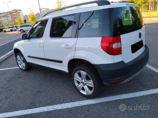 SKODA Yeti 1.2 TSI Active Benzina - 2012