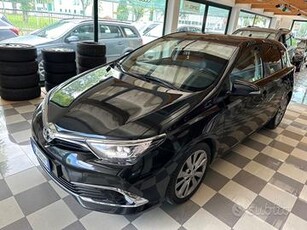 Toyota Auris 1.6 D-4D Lounge