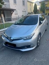 TOYOTA Auris 1600 turbo diesel